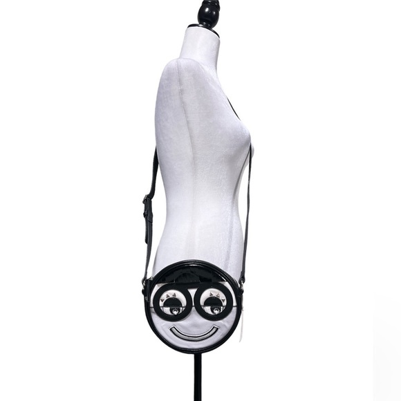 🆕 Nine West Eye To Eye Girl with Bangs Character Crossbody/ Shoulder Bag Stud - Picture 1 of 16